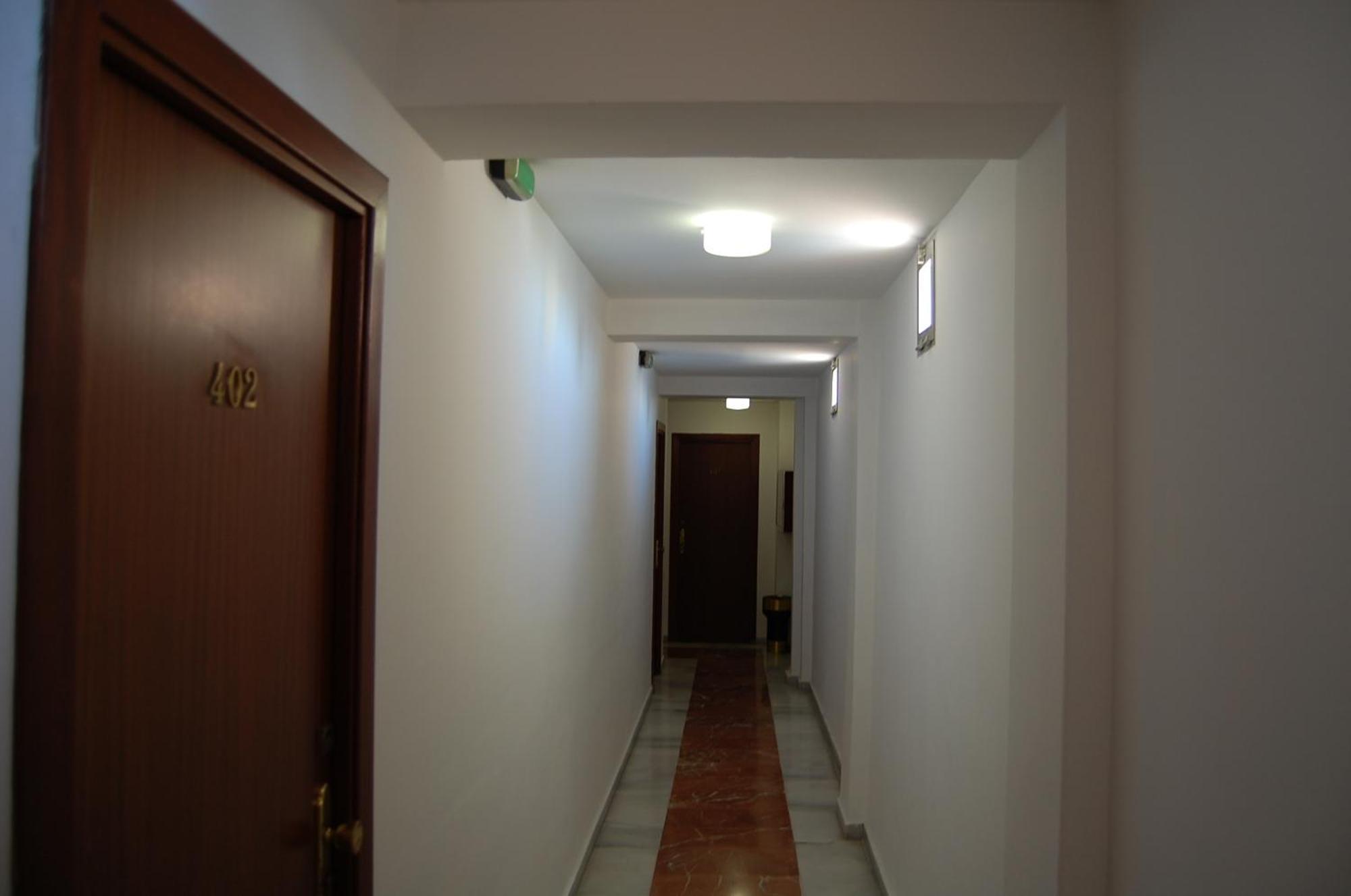 אלגסירס Hotel Marina Victoria מראה חיצוני תמונה
