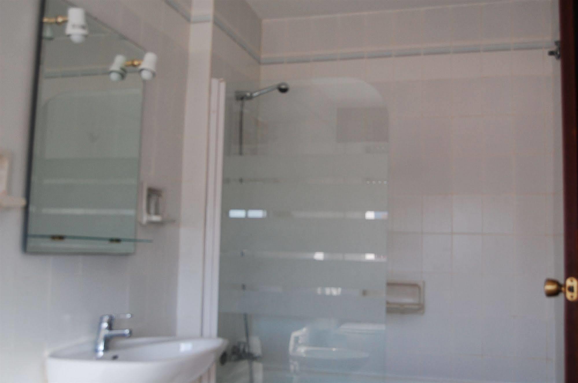אלגסירס Hotel Marina Victoria מראה חיצוני תמונה